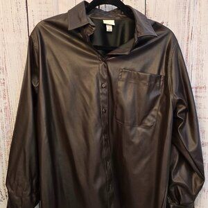 Women's Faux leather button down shirt - Burgundy